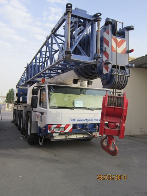 ATF TADANO 220 TONS